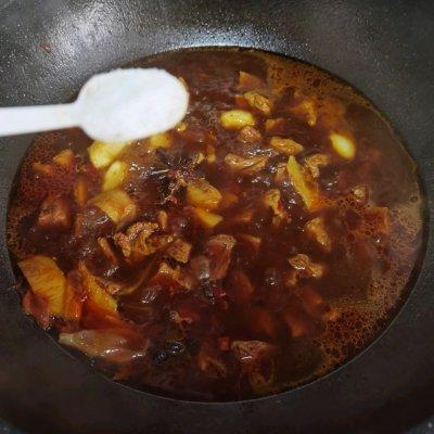 烧牛肉怎么做啊，烧牛肉怎么制作（十分钟快手菜红烧牛肉）