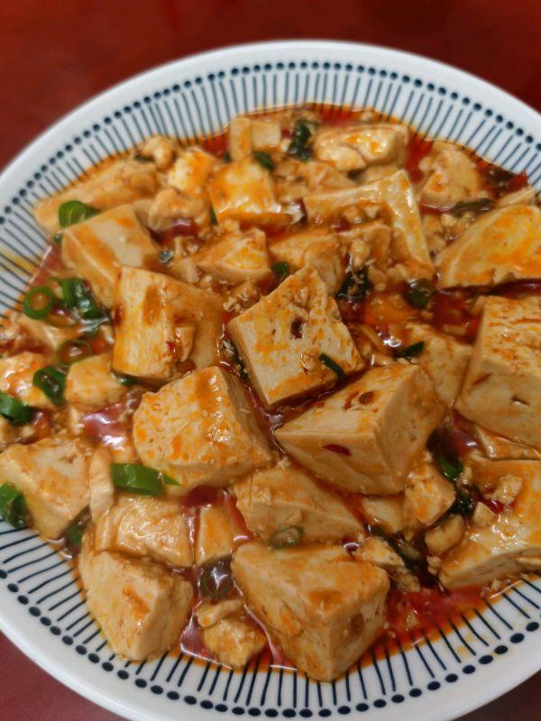 四川麻婆豆腐的做法，四川麻婆豆腐的详细做法（#豪吉川香美味#麻婆豆腐）