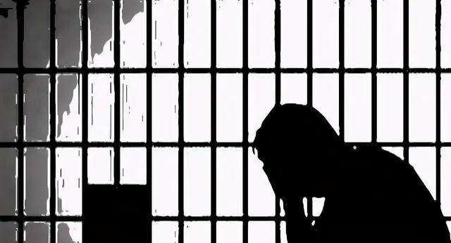 吸食冰毒的图片，如何判断是否吸毒（这位“头代拆迁户”经历坎坷……）