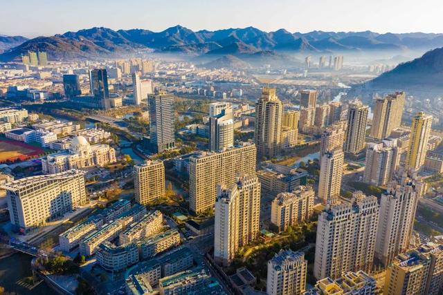 黄岩九峰公园里面有什么游乐设施，黄岩九峰公园里面有什么游乐设施吗（椒江黄岩路桥临海温岭玉环天台仙居三门）