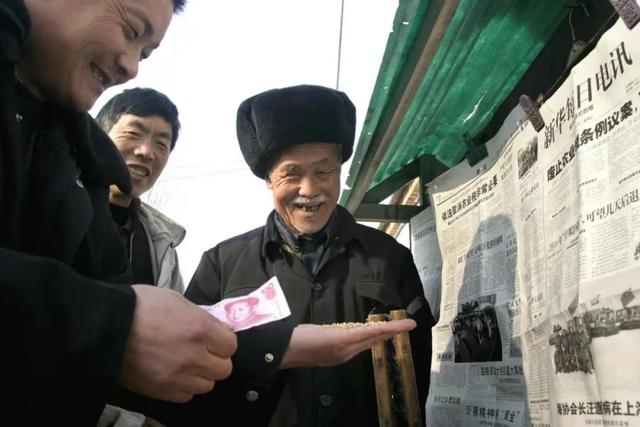 农业税哪年取消，农业税是从什么时候逐步取消的（党史百问百答67丨如何理解取消农业税是一个历史性举措）