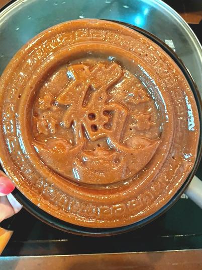 红糖松糕的做法，松糕的做法松软又好吃（餐桌上的保留项目红糖年糕）