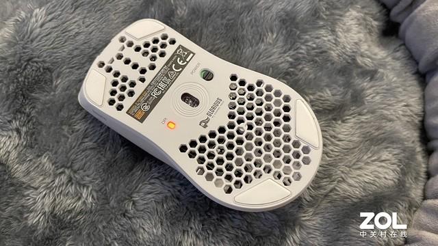 有料评测：这鼠标手感绝了 唯一缺点就是贵