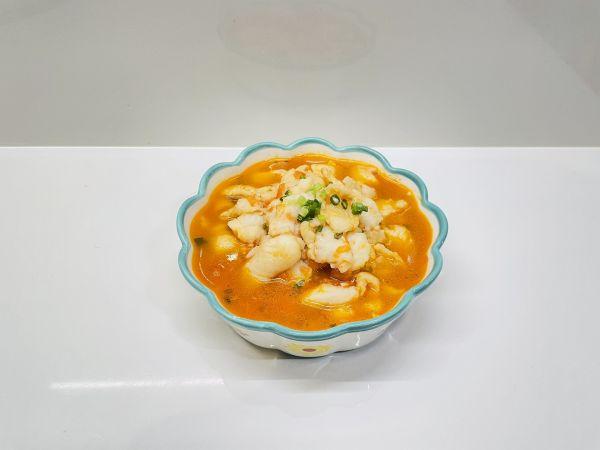 巴沙鱼片怎么做好吃又简单，巴沙鱼块最简单的做法（番茄巴沙鱼<营养又健康>）