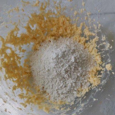 大孔奶酪饼干怎么做好吃，奶酪薄脆饼干怎么做（搅一搅就可以成功）