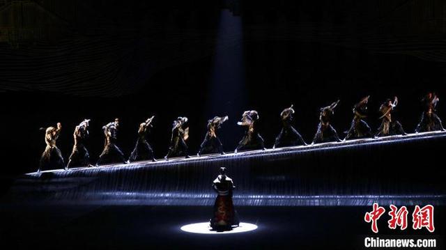 凿空之旅指的是什么历史事件，为什么叫凿空之旅（新疆重大历史题材舞剧《张骞》主创及主演人员集体亮相）