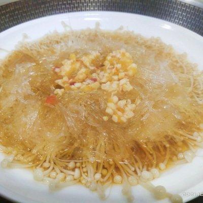 蒜蓉粉丝金针菇，蒜蓉粉丝金针菇虾的做法是什么（剁椒蒜蓉粉丝金针菇这样吃）