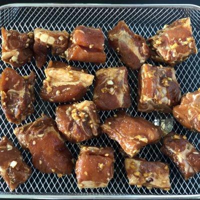 蒜香烤排骨详细做法，方便简单家常菜蒜香烤排骨