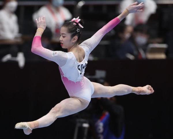 女子体操队，江苏女子体操队（体操世锦赛女子全能梅尔尼科娃摘金）