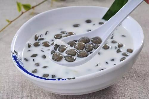 啵啵和珍珠的区别是什么，啵啵和珍珠有啥区别（保胃健康，药食同源鸡屎藤）