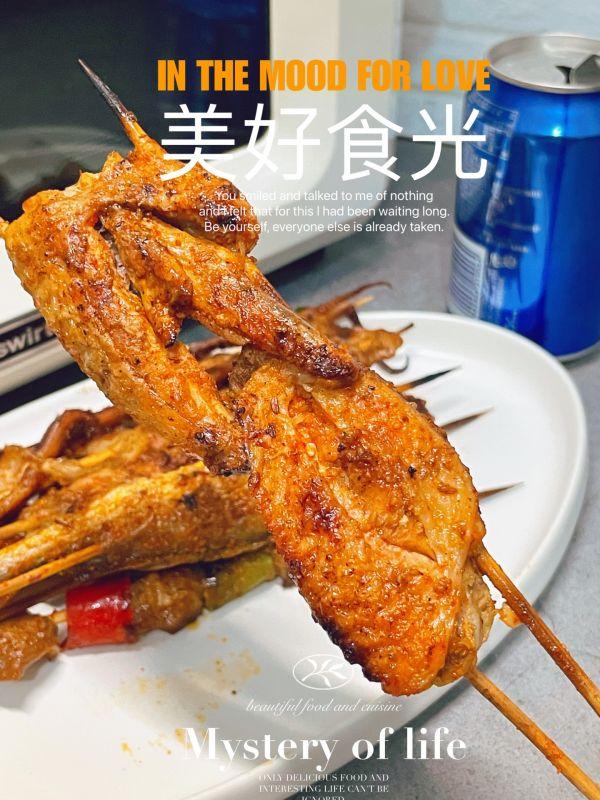 怎么用烤箱烤串，怎么用烤箱烤串好吃（烤箱自制版烤串一天不吃就馋）