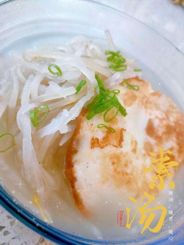 白萝卜煮水的功效，白萝卜煮水喝有什么功效（让人闻香止步的被低估的神奇味道——素高汤）