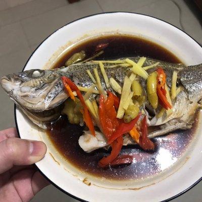 蒸鱼怎么蒸好吃，饭店大厨说漏嘴的秘密