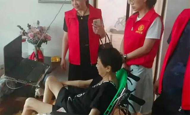qq画图红包室外浴池怎么画，QQ画图红包室外浴池怎么画（“开价5万，杀了我”）
