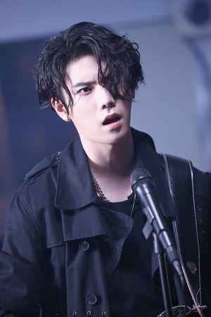 发豪语:想裸上身拍写真