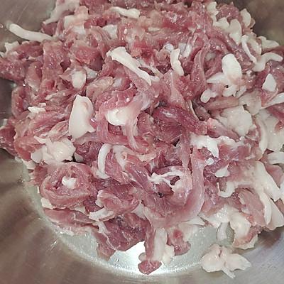 香肠的做法，嘴馋就吃自制香肠（怎样炒香肠好吃又简单）