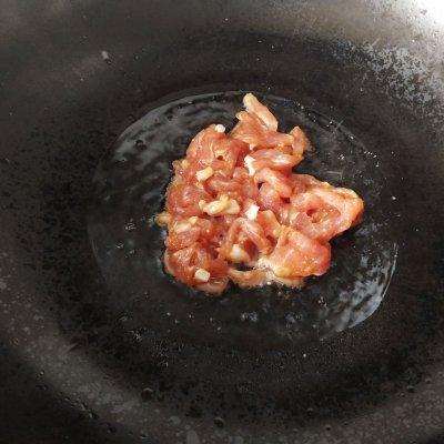 豆芽菜怎么做好吃，制作豆芽简单的方法（手把手教你做超好吃的快手的豆芽炒肉丝）