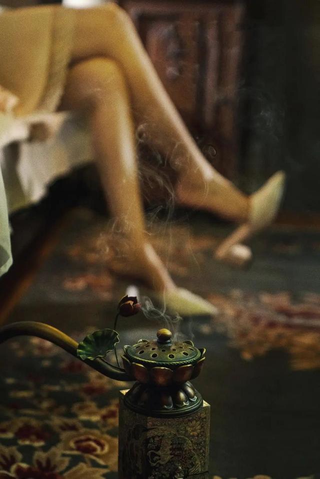 演员俞飞鸿个人简历，俞飞鸿个人简历（俞飞鸿挑战演坏女人）