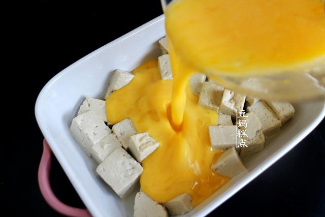 鸡蛋豆腐怎么蒸，水豆腐怎么煎（豆腐和鸡蛋一起蒸）