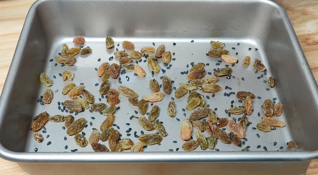 在家如何做沙琪玛，在家做沙琪玛怎么做窍门（教你在家自制沙琪玛）