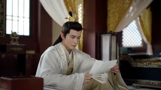 东华求婚凤九为什么却逃婚，东华求婚凤九为什么却逃婚了（凤九被立为王后却私奔）