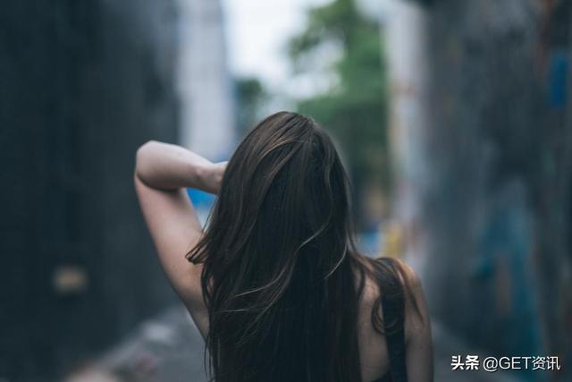 发质硬怎么变软，发质硬怎么变软变蓬松（但具体要如何护理发质呢）