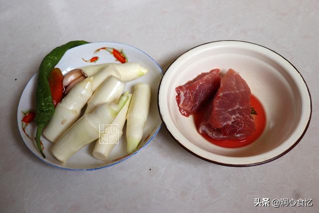 茭白需要焯水吗，茭白做法最正宗的做法（20年厨师教您正确做法）