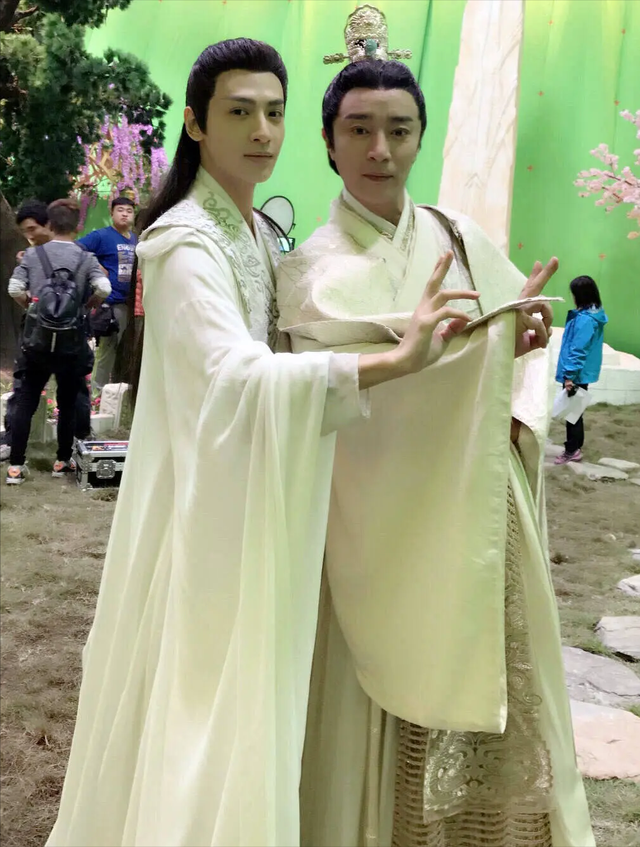 少年包青天何中华演过谁，从一代大侠到“渣爹专业户”