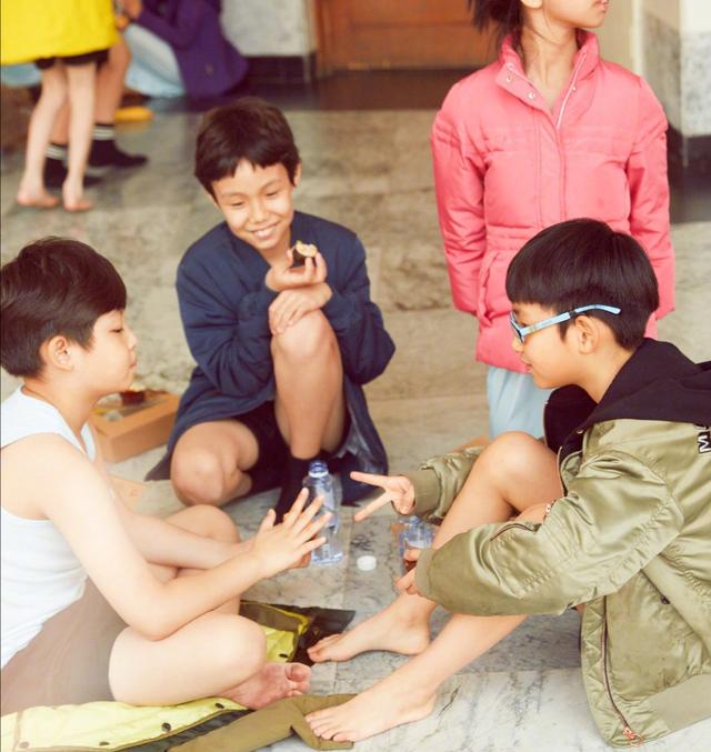 白百合的儿子几岁了，白百合陈羽凡离婚（13岁大儿子让她“别减肥”）