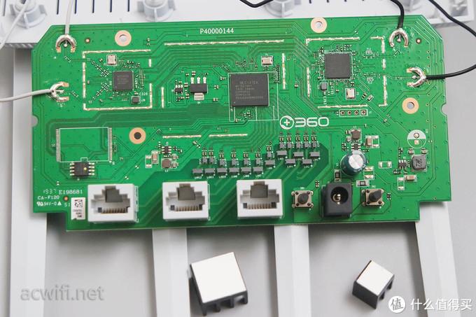 300兆宽带买1200m还是1900m，300兆宽带用450兆路由器行吗（路由器避坑大作战）