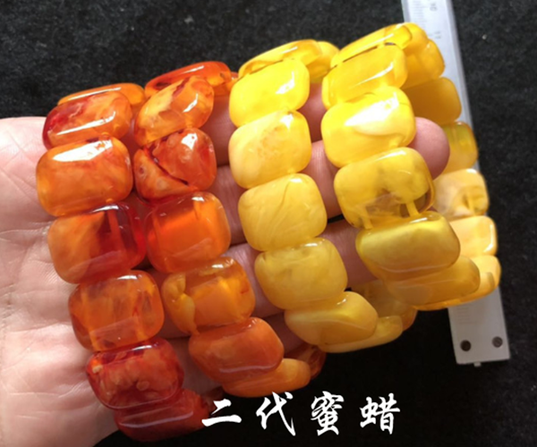 怎么鉴别是不是二代蜜蜡，来看二代蜜蜡的鉴别方法