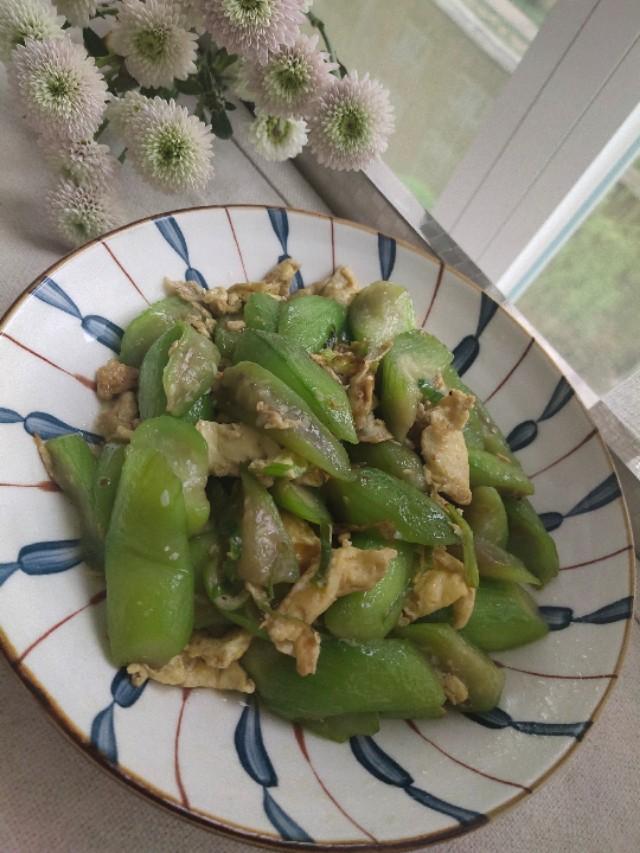 丝瓜怎么切，丝瓜怎么切条状（切片还是切块）