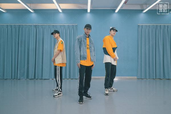 学爵士舞有什么好处呢，学爵士舞有什么好处呢男生（爵士舞男生可以学吗）