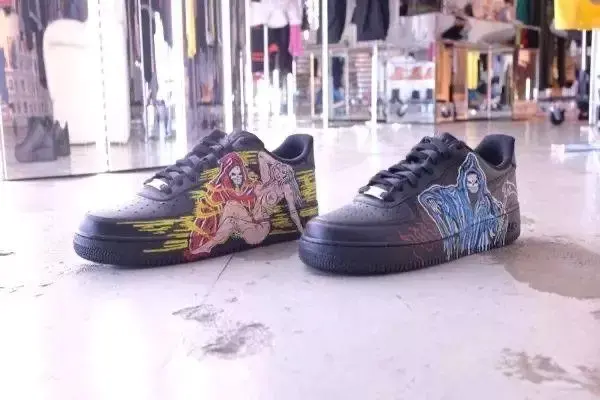 aape怎么读，aape怎么读英文（3500美金的一件卫衣）