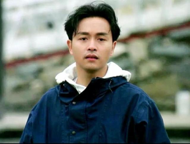 何炅是同性恋吗，何炅怎么了（让我想到了愚人节跳楼的张国荣）