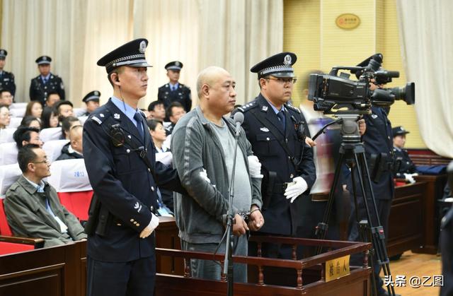 2001个变态者,好莱坞十大经典黑客电影排行(变态色魔奸杀11名女子) 2001个变态者,好莱坞十大经典黑客电影排行(变态色魔奸杀11名女子)