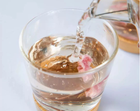 樱花的功效与作用，樱花泡水喝的功效与作用（樱花除了观赏居然还有这么多的用处）