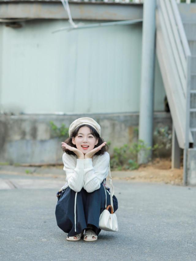 宽腿裤怎么搭配衣服和鞋子，宽腿裤怎么搭配衣服和鞋子男（学会用阔腿裤进行衣服的搭配）