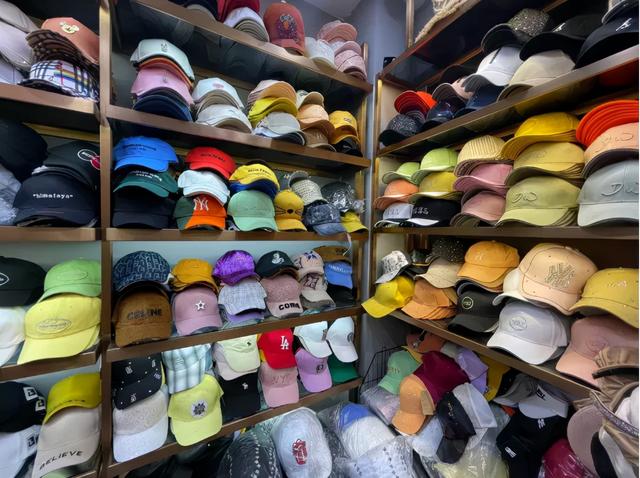 广州精品批发市场，广州饰品批发市场在哪里（这几个宝藏批发市场比景点还好逛）