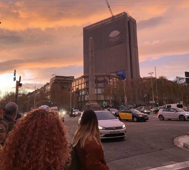 双向的奔赴才有意义.想见你  今日份朋友圈背景图，双向奔赴的相见才有意义（双向的奔赴才有意义）