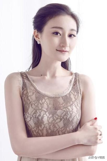 打狗棍全部演员表，打狗棍全部演员的名字（王靖云等主演《打狗棍》）