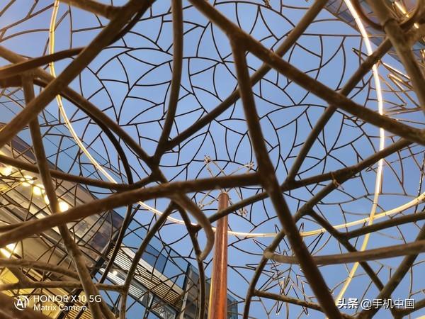 荣耀x10手机参数，荣耀x10max手机参数配置详情（我为什么只给这款手机打90分）