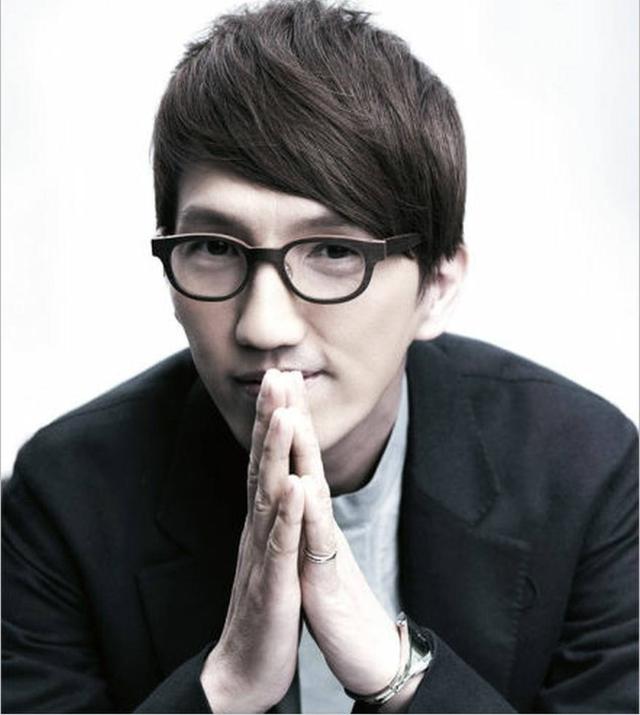 经典老歌简谱大全，经典简谱40首（中国台湾男歌手林志炫经典歌曲简谱精选大全分享）