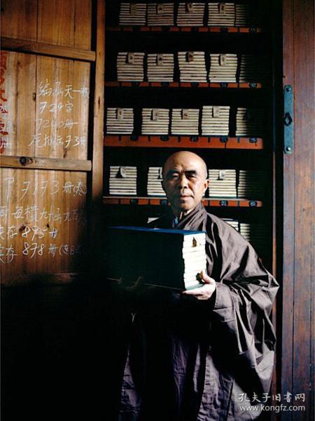 1979年属羊的戴什么饰品旺财，1979属羊佩戴什么饰物（旧日影像：江苏苏州）