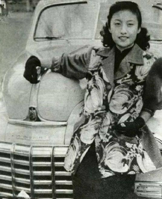 老戏骨黄宗英去世，4段婚姻，结婚18天成寡妇，晚年仍渴望爱情