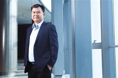 王健林简历，王健林个人资料及简介（为何落难“卖身”无人帮）