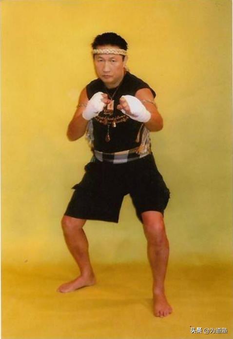 泰拳王有哪些，泰拳王有哪些比赛（李小龙大战顶级泰拳王孰强孰弱）