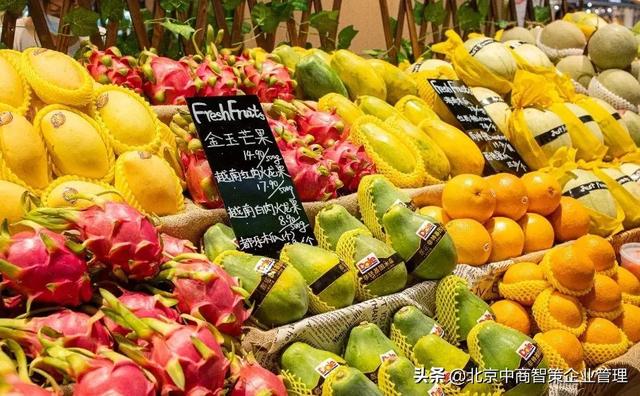 生鲜超市怎么摆蔬菜，超市蔬菜怎么陈列（生鲜蔬果陈列指引）