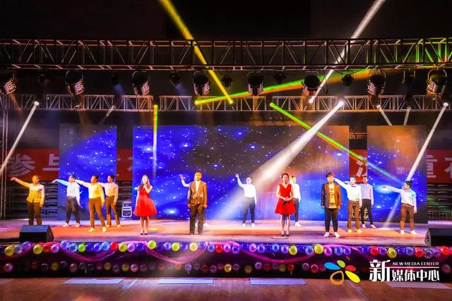 外婆的澎湖湾串词，外婆的澎湖湾串词主持人（2019元旦晚会）