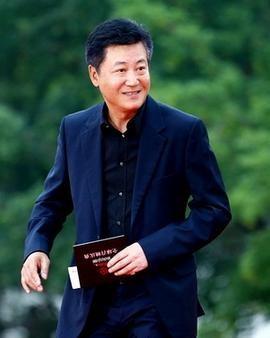 哈尔滨富二代王阳的个人资料简介(拽王王阳成名背后的男人帮)